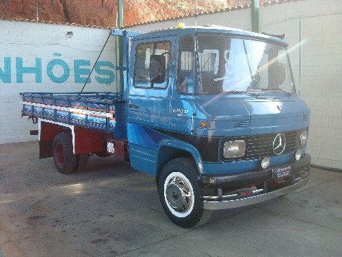 Compra de caminhao mercedes