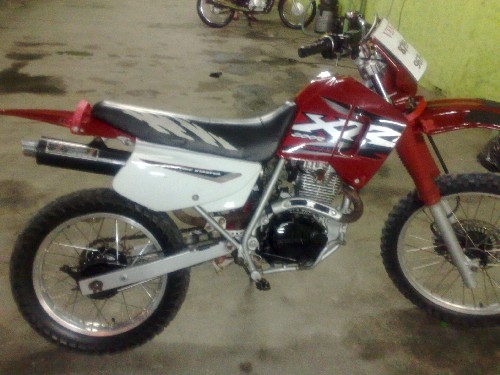 xr 200 de trilha a venda barata 👉600$👈 