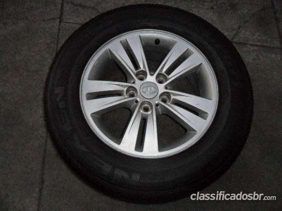 Fotos de Excelente estado sportage kia roda aluminio aro 16 pneu 215/70r16 nexen usado p. 3